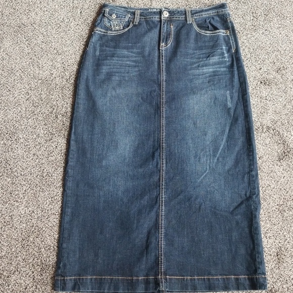 Jean skirt - Picture 2 of 2